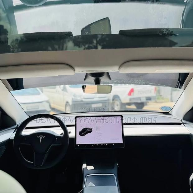 Tesla Model Y 2024 Matt Black