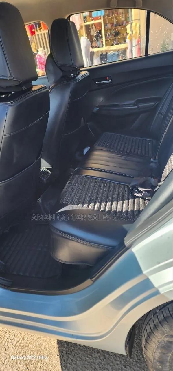 Suzuki Dzire 2024 Silver