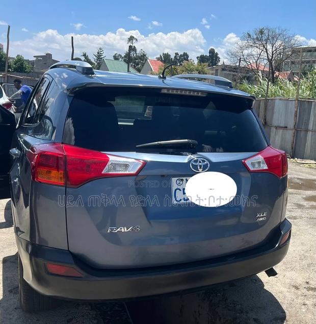 Toyota RAV4 2015 Blue