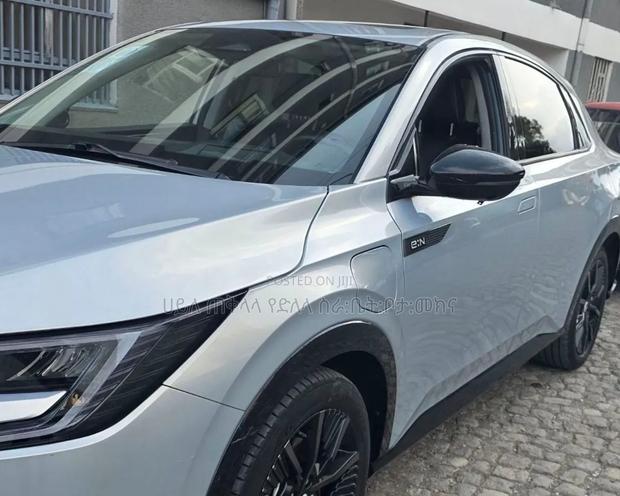 Honda e:NS2 68.8 kWh FWD 2025 Teal