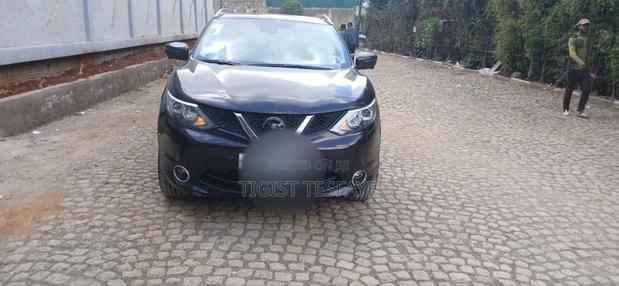 Nissan Qashqai 2016 Brown