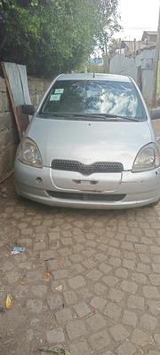 Toyota Vitz 2000 Silver for sale