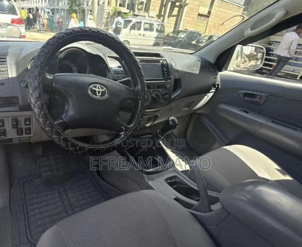 Toyota Hilux 2010