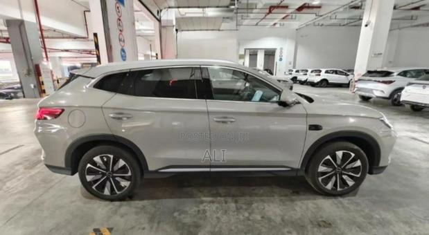 BYD Song Plus 2025 White