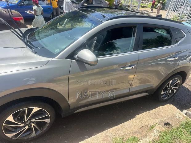 Hyundai Tucson 2020 Gray