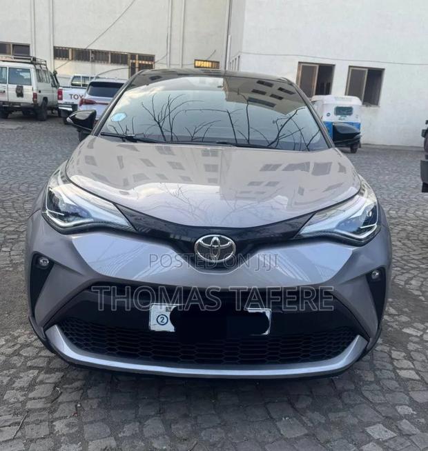 Toyota C-HR 2021 Gray