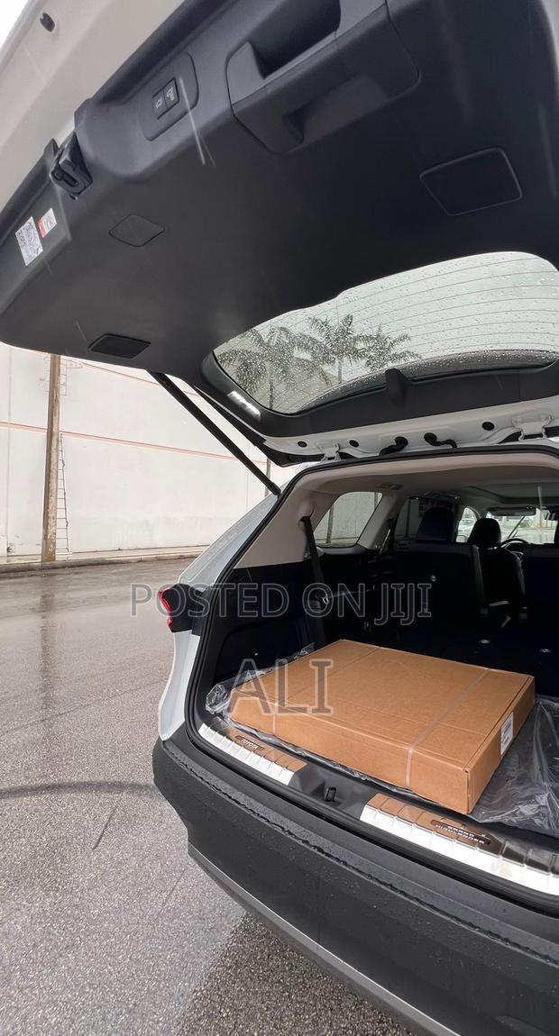 New Toyota Grand Highlander Hybrid MAX Platinum AWD 2025 White