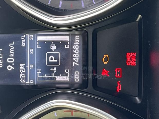 Hyundai Avante 2015 Gray