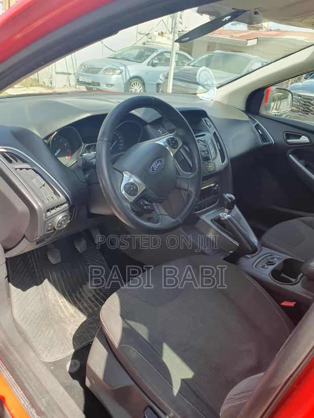 Ford Focus 2021 Red