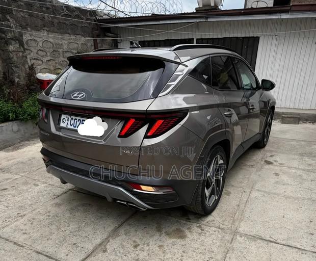 Hyundai Tucson 2022 Ivory