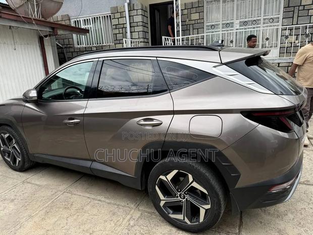 Hyundai Tucson 2022 Ivory