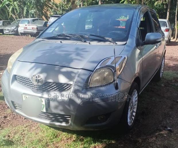 Toyota Yaris 2006 Silver