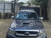 Toyota Hilux 2013 Maroon for sale