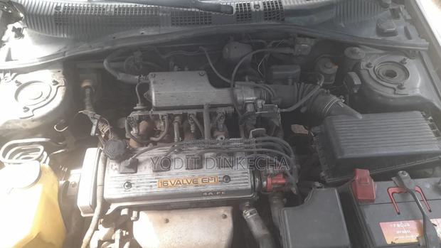 Toyota Carina E 1.6 Sedan 1995 Silver