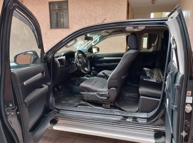 Toyota Hilux Revo Single Cab Deisel 2.4 RWD 2017 Black