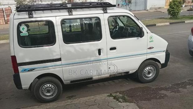 Suzuki Eeco 2024 White