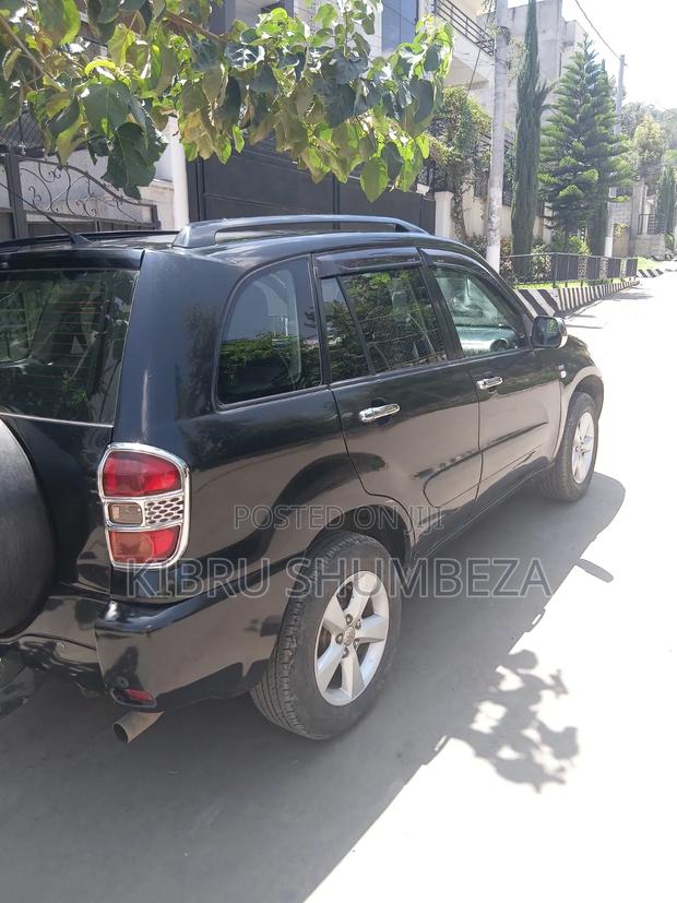 Toyota RAV4 1.8 2005 Black