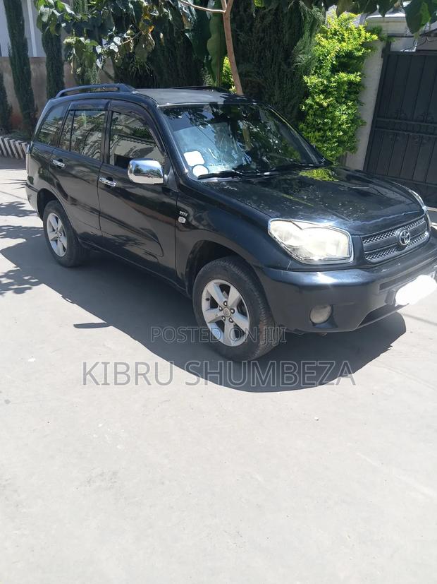 Toyota RAV4 1.8 2005 Black