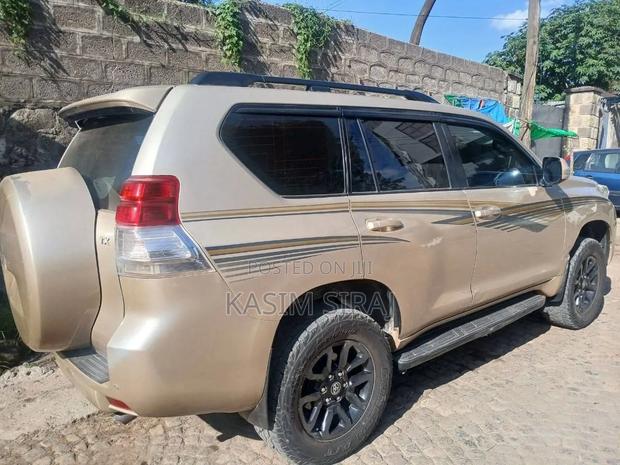 Toyota Land Cruiser Prado 3.0 D-4D 5dr 2009 Brown