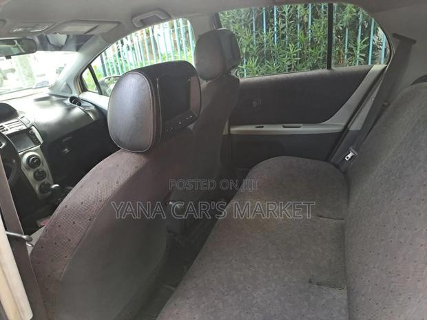 Toyota Yaris 2008 Gray