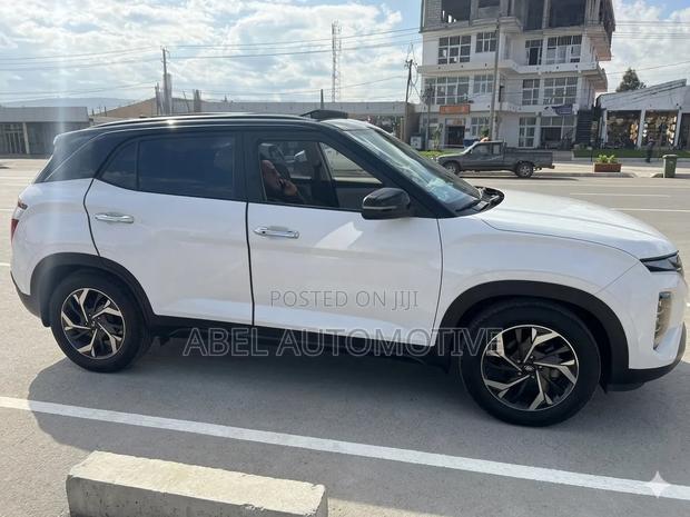 Hyundai Creta 2023 White