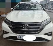 Toyota Rush 2023 Off white for sale