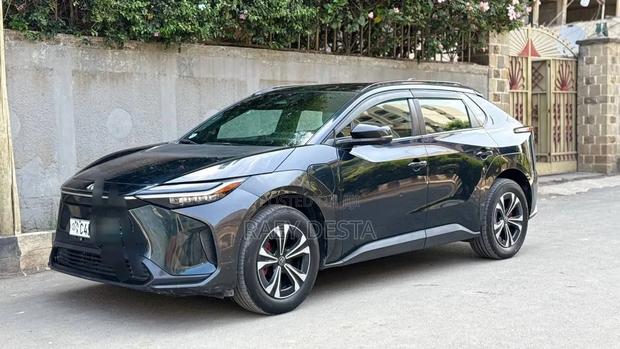 Toyota bZ4X 2022 Black