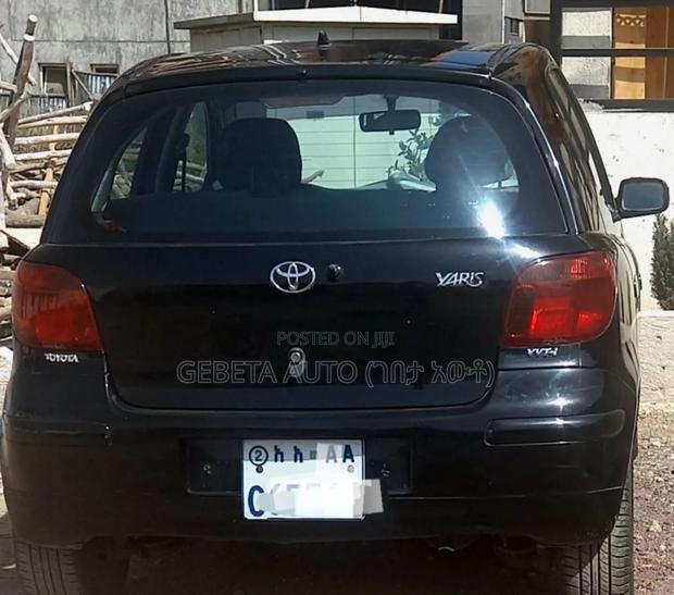 Toyota Yaris 2004