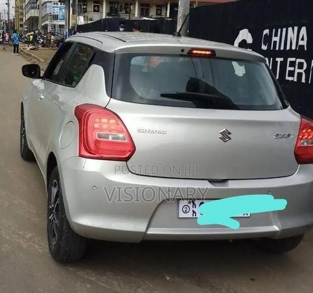 Suzuki Swift 2022 Ivory