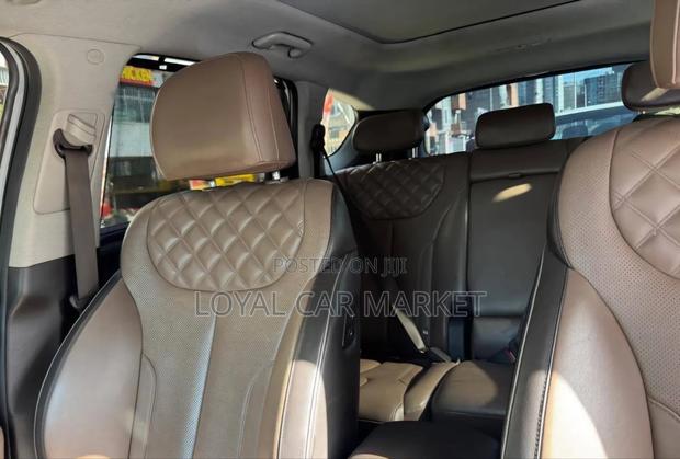 Hyundai Santa Fe 2023 White