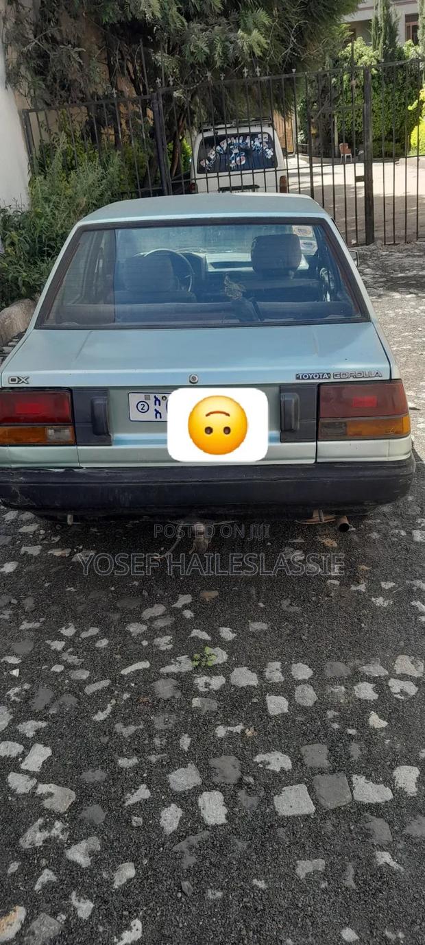 Toyota Corolla 1985 Silver