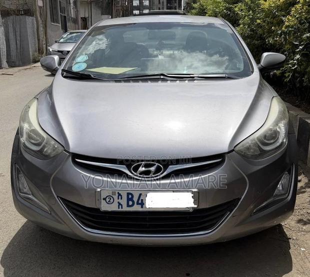 Hyundai Avante 2015 Gray