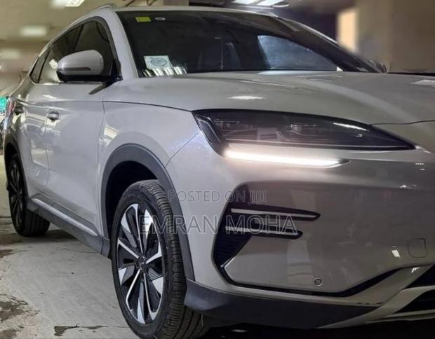 BYD Song Plus 2025 Off white