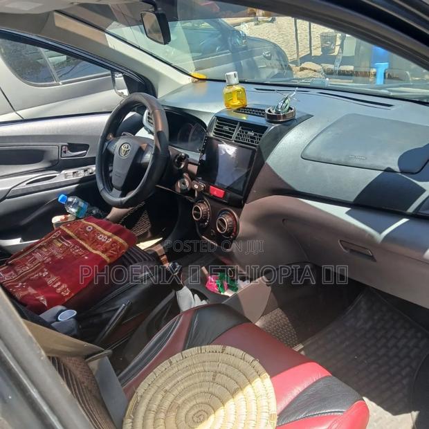 Toyota Avanza 2013 Gray