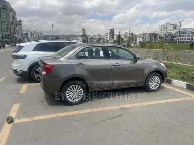 Suzuki Dzire 2022 Brown