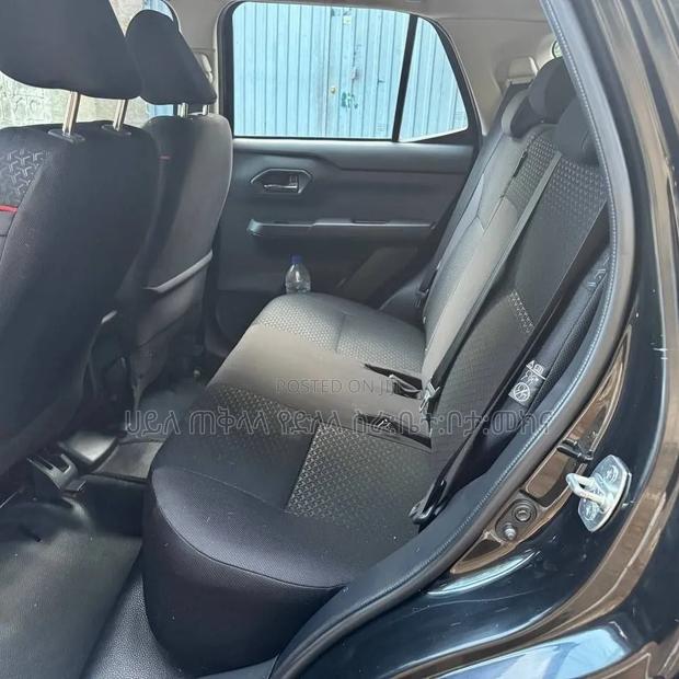 Toyota Raize 2022 Matt Black