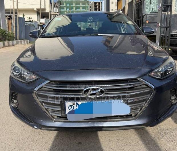 Hyundai Avante 2017 Gray