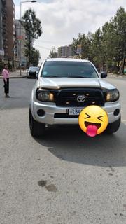 Toyota Tacoma 2011 Silver for sale