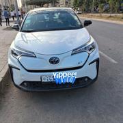 Toyota C-HR 2022 White for sale