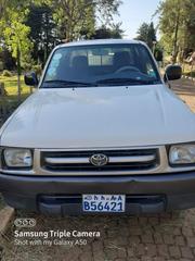 Toyota Hilux 1999 White for sale
