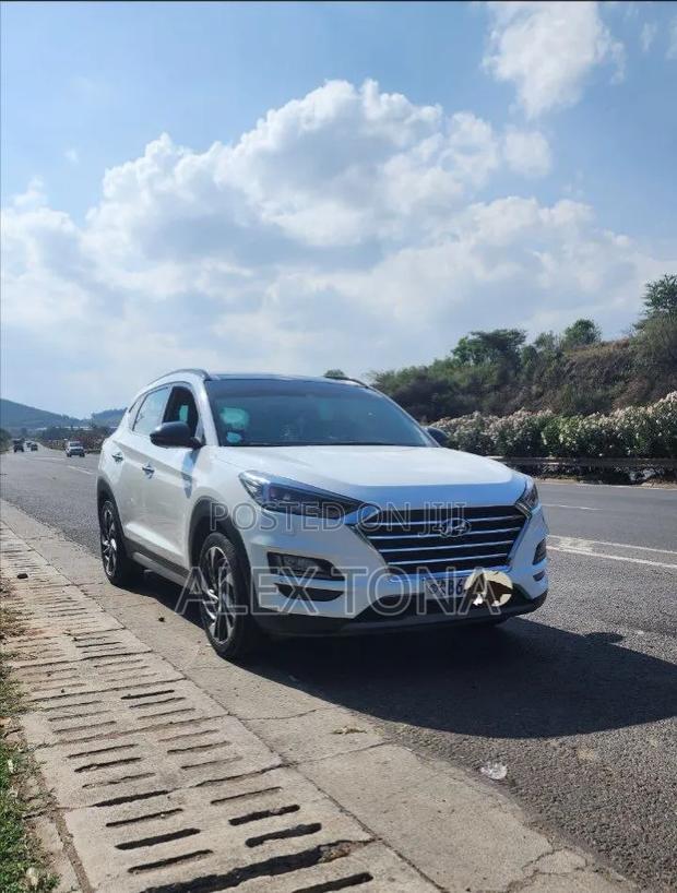 Hyundai Tucson 2020 White