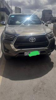 Toyota Hilux 2021 Gold for sale