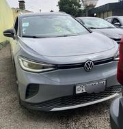 Volkswagen ID.4 2023 Gray for sale