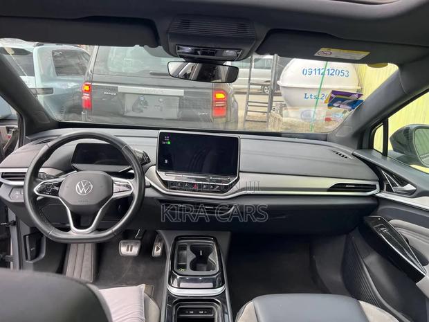 Volkswagen ID.4 2023 Gray