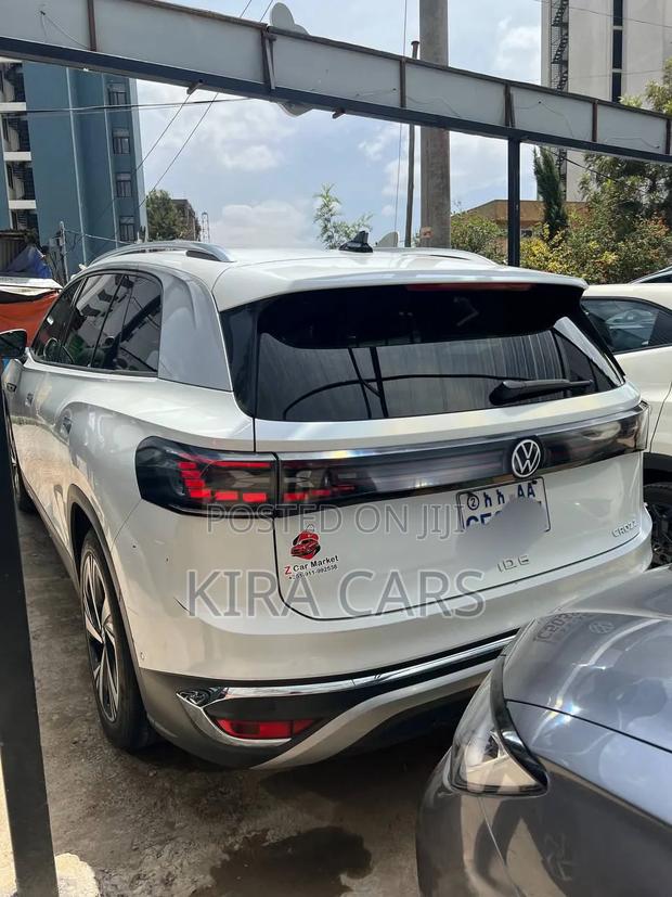 Volkswagen ID.6 2023 White