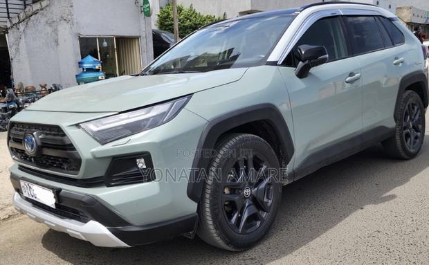 Toyota RAV4 2023