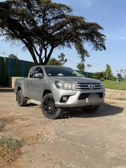 Toyota Hilux 2017 Silver for sale