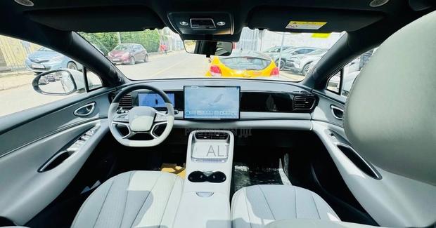 New BYD Sealion 06 DM-i 2025 Beige