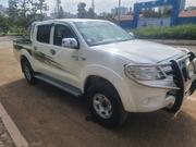 Toyota Hilux 2007 White for sale