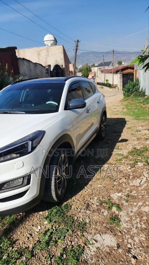 Hyundai Tucson 2020 White